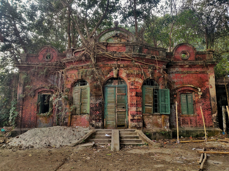 Bangladesh Halts Demolition of Satyajit Ray's Ancestral Home at India's Behest