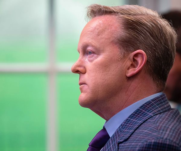 Newsmax TV's Spicer Returns to White House as Reporter