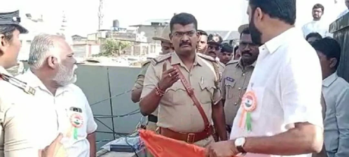 K'taka Police Thwart Attempt to Hoist Saffron Flag Alongside Tricolour in Belagavi