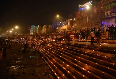 First Day of Sawan: Devotees Throng Temples in Kashi, Haridwar