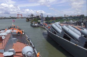 Russian Naval Ships Call at Kochi Port