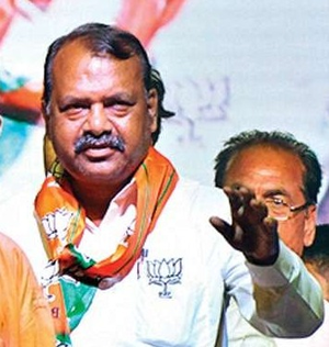 Sitting MP Rejoins BJP after Shiv Sena Gives up Palghar LS Seat