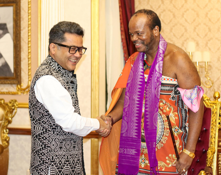 MoS Margherita Meets King of Eswatini During His Official Visit to African Nation
