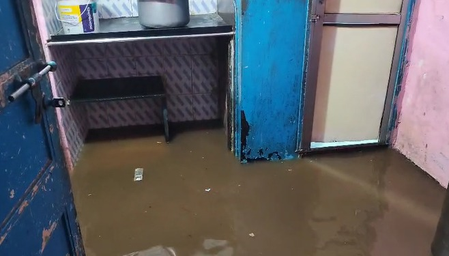Mumbai: Heavy Rains Wreak Havoc, Homes Submerged in Kandivali