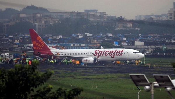 SpiceJet aircraft faces massive turbulence while landing; 40 injured