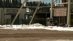 US: 1 Dead, 12 Trapped Underground in Colorado Gold Mine