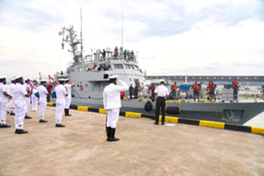 Navy Foils Piracy Attempt, Secures Merchant Vessel in Western Indian Ocean