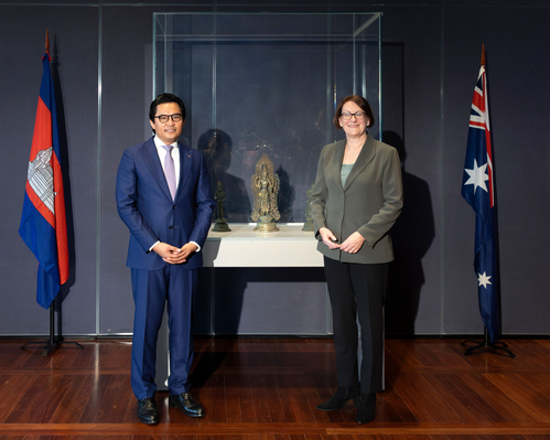 National Gallery of Australia Returns Cambodian Sculptures