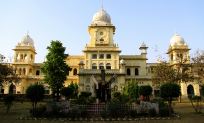 Lucknow University to Woo Foreign Experts for Research Work