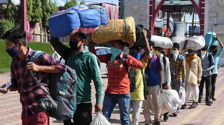 Amid SIR Row TN Registers over 12 Lakh Migrant Workers