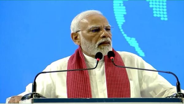 PM urges countries to collaborate for global ayurveda status