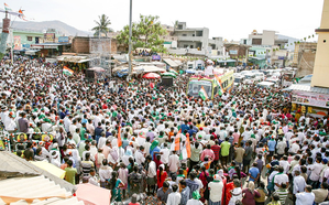 Campaigning for 3 Assembly Bypolls in K'taka Set to End; Leaders Make Last-ditch Effort