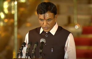 Govt Asks Online Delivery Platforms to Drop '10-minute' Commitments to Protect Gig Workers' Safety