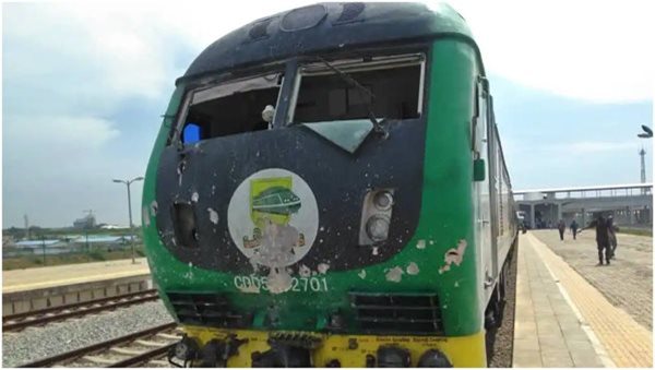8 killed, 26 injured in Nigeria's train attack
