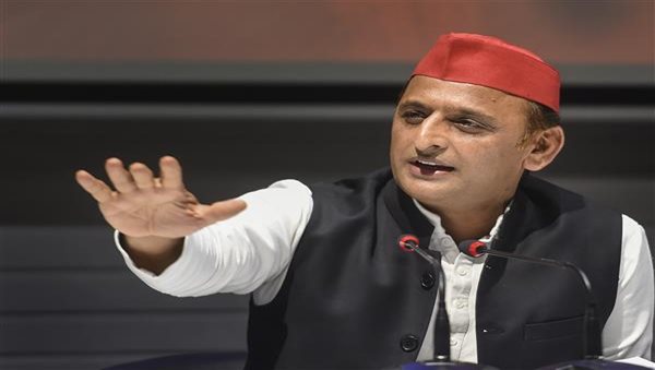 Akhilesh questions handling of Gorakhnath temple attack case