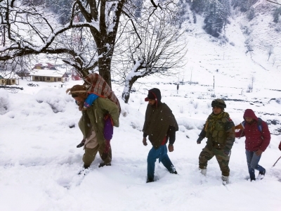 Fresh Snowfall in J&K, Minimum Temperature Improves