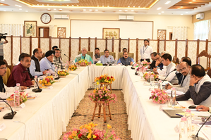 Nitin Gadkari Chairs Review Meeting of Road & Highway Projects in J&K