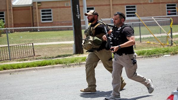 15 Children Killed in Texas School Shooting; Gunman Dead