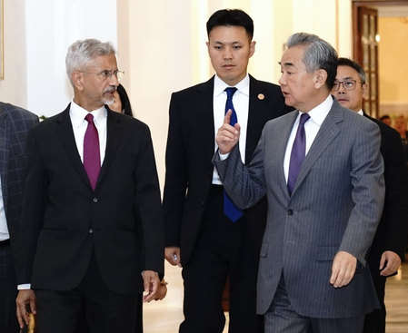 China Assures India to Address Its Concerns over Rare Earths, Fertilisers