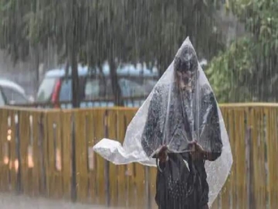 Rain Lashes Parts of Delhi, Moderate Rain Likely During Day