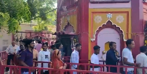 Crowds Throng Himachal Temples with Onset of Navratri 