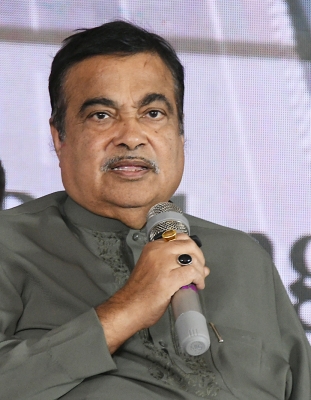 Central Minister Nitin Gadkari Gets Death Threats, Security Tightened