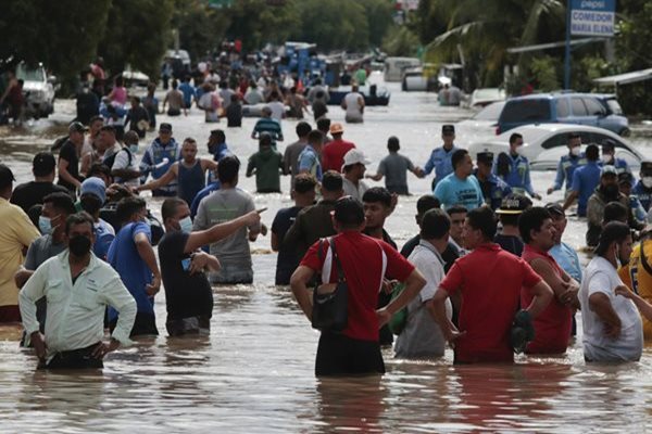  Hurricane Iota Bashes Nicaragua, Honduras after Eta Floods