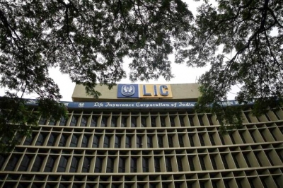Govt Announces Family Pension for LIC Employees, Hikes Gratuity Limit for Agents