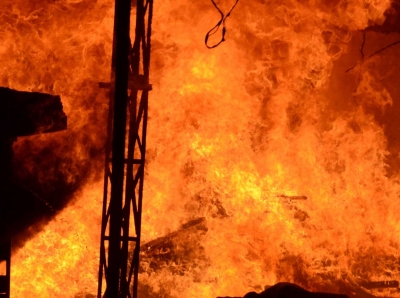 Bihar: Fire breaks out in passenger train at Simri Bakhtiyarpur station, no casualties reported