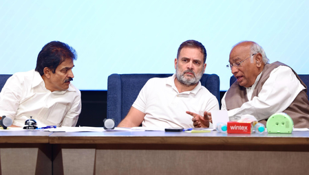 CWC Calls Emergency Meeting at Cong's Office over Ghastly Terror Attack in J&K