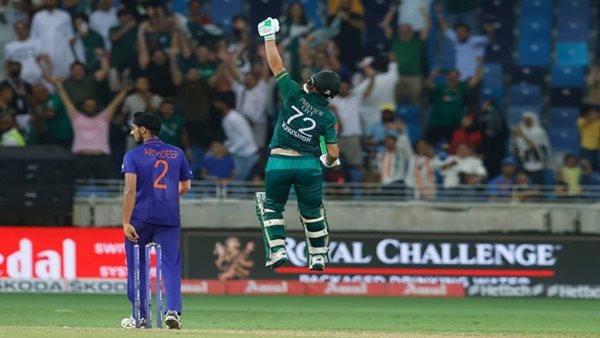 Asia Cup 2022: Rizwan, Nawaz star in Pakistan's thrilling 5-wicket victory over India