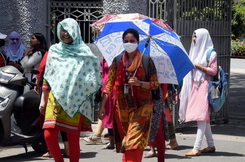 UP Intensifies Awareness Campaign against Heatwave as Mercury Soars