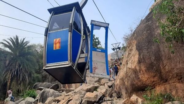 Jharkhand: 3 dead in Deoghar cable car mishap 