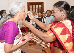 President Murmu's Customary 'dahi-cheeni for FM Nirmala Sitharaman