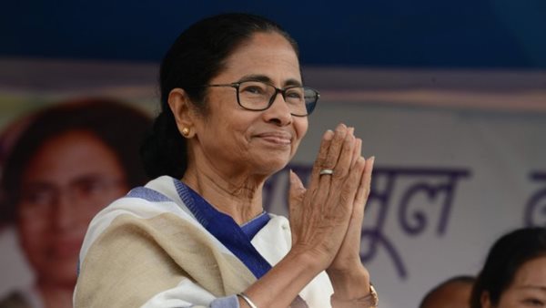 Mamata's call to party cadres on 'possible CBI action' against her creates uproar