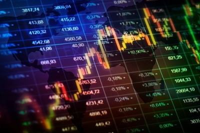 Surge in Yields Makes Owning US Stocks over Bonds the Most Unattractive in Decades