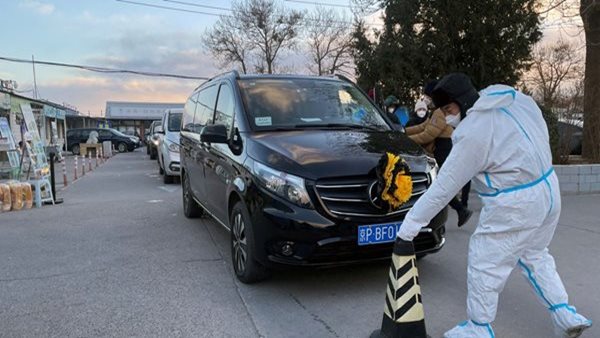 Queue at Beijing crematorium, even as China reports no new Covid deaths