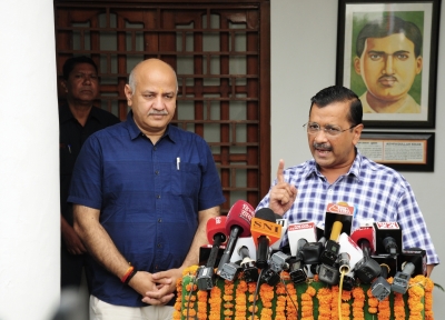 Kejriwal Slams Delhi Police for 'misbehaving' with Sisodia