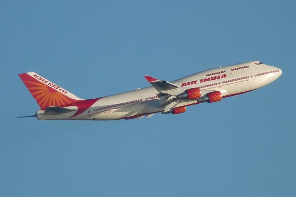 'Fake' sexual harassment: Air India officials, gold smuggling accused Swapna named in charge sheet