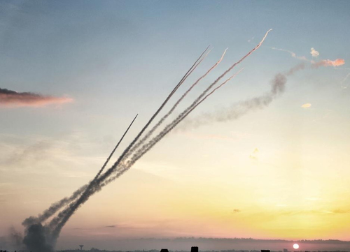 US Picks Laser, Microwave Weapons against Drones