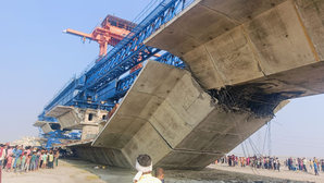 One Killed as Portion of Under-construction Bridge Collapses in Bihar