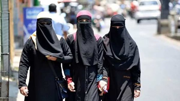 Hijab row turns violent in Karnataka; stone pelting, lathi-charge incidents reported