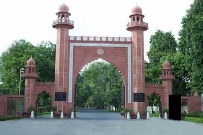 Firing in AMU Medical College over Extortion Threats