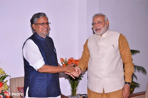 BJP'S Sushil Modi Loses Battle to Cancer, Leaders from PM Modi to Mamata Banerjee Condole Demise