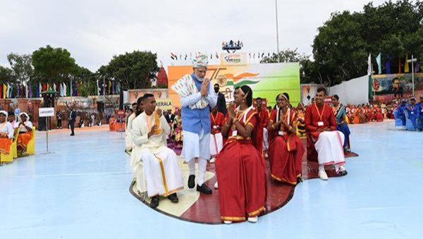 Respect women, support Nari Shakti: PM Modi