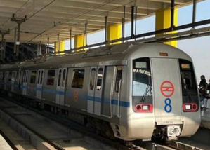 Following PM Modi's Appeal to Conserve Fuel, Delhi Minister Takes Metro to Work