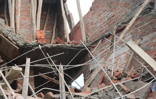 Delhi: Construction Worker Falls to Death from 3RD Floor
