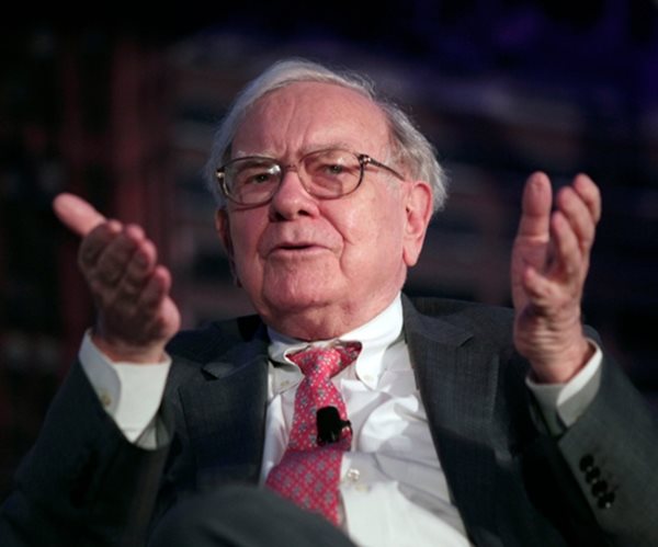 Buffett: Negative Rates Are Puzzling, But Not Scary