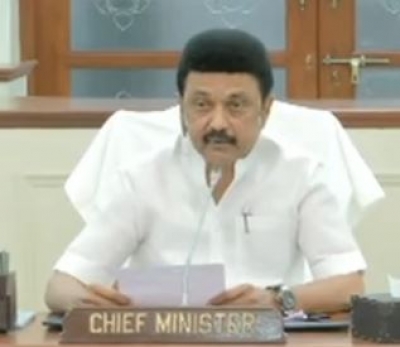 Stalin Felicitates Govt School Students for Qualifying for IITs, IITMs