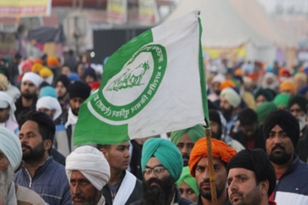 Farmers' Sit-in Continues on Jaipur-Delhi Highway for 5th Day